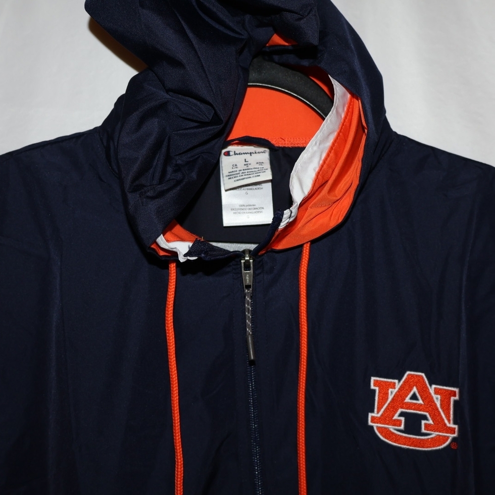 Auburn Tigers Quarter-zip Hooded Windbreaker - Picture 2 of 5